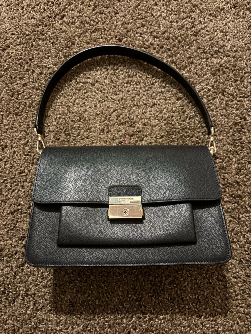 Kate Spade voyager crossbody flap over closure